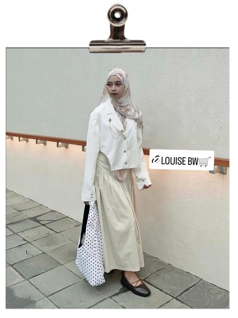Louise Outer White